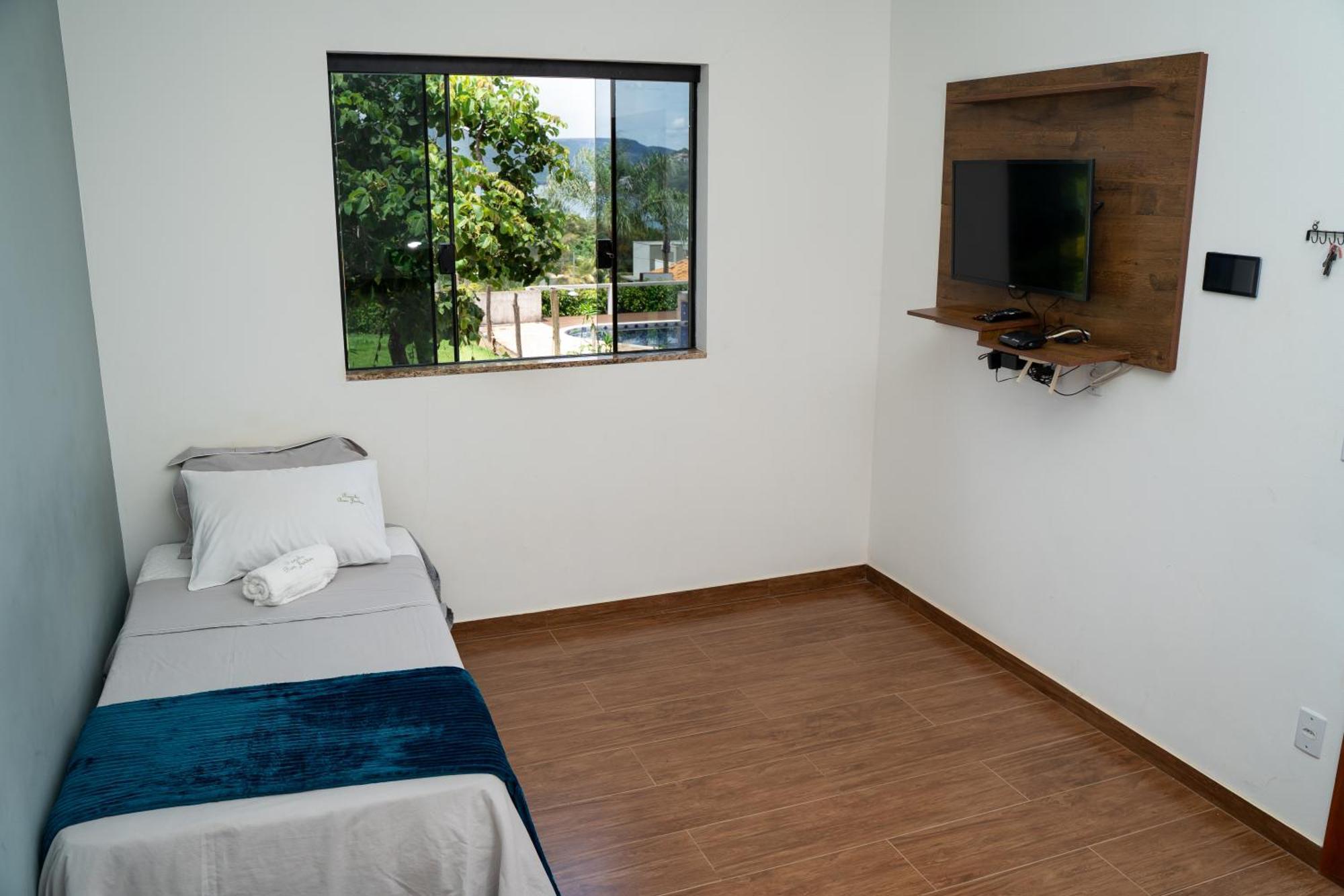 Casa Com Piscina Vista Para Lago, 03 Quartos Confortaveis Capitólio 외부 사진