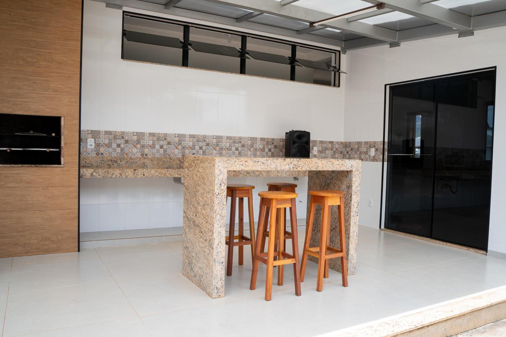 Casa Com Piscina Vista Para Lago, 03 Quartos Confortaveis Capitólio 외부 사진