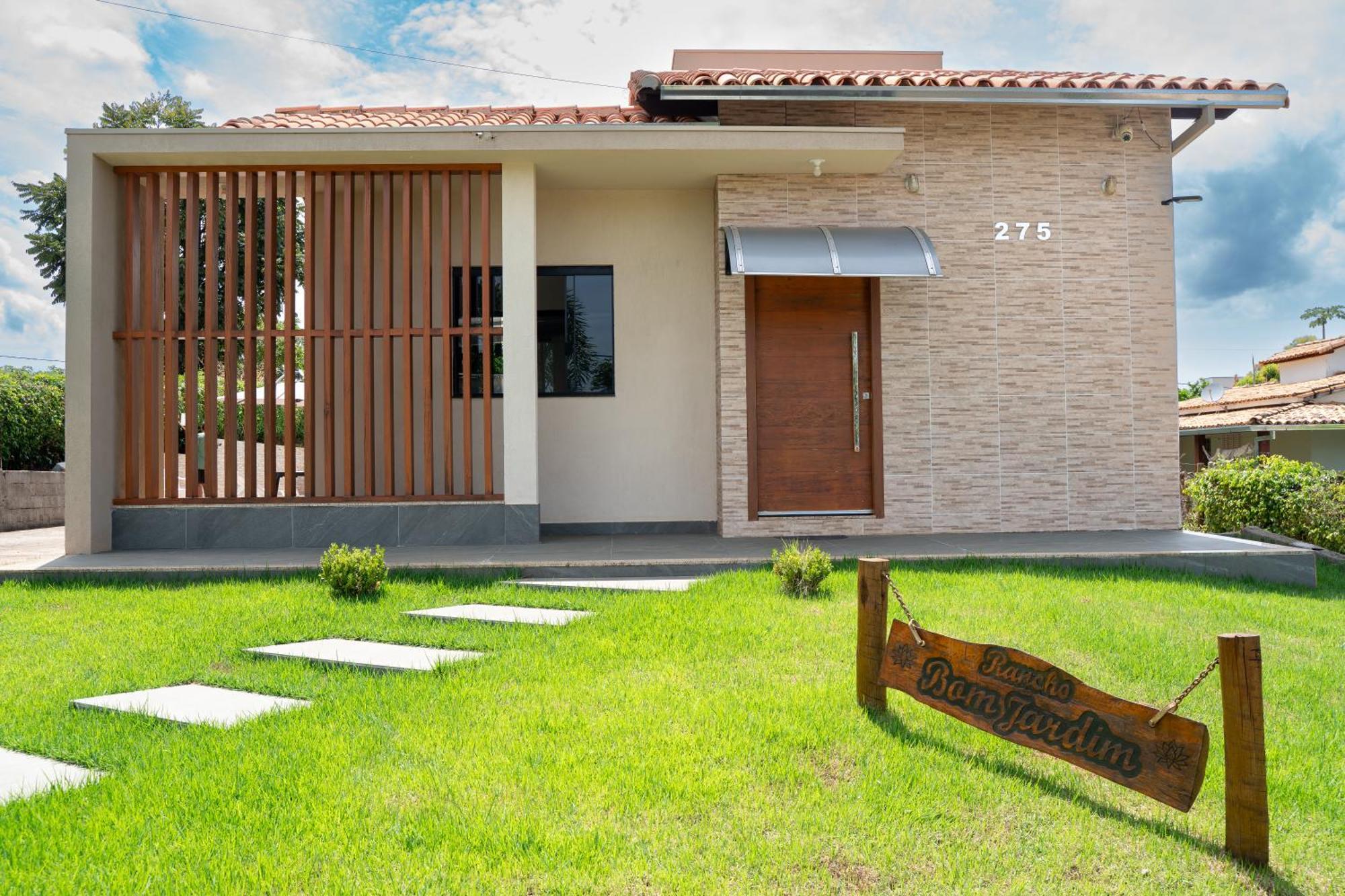 Casa Com Piscina Vista Para Lago, 03 Quartos Confortaveis Capitólio 외부 사진